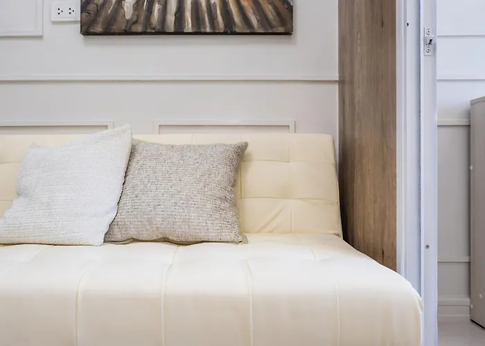 Aparthotel Primeworld District - Near Mactan Airport Lapu-Lapu City