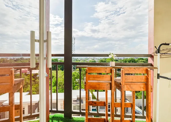 Primeworld District - Near Mactan Airport 3*